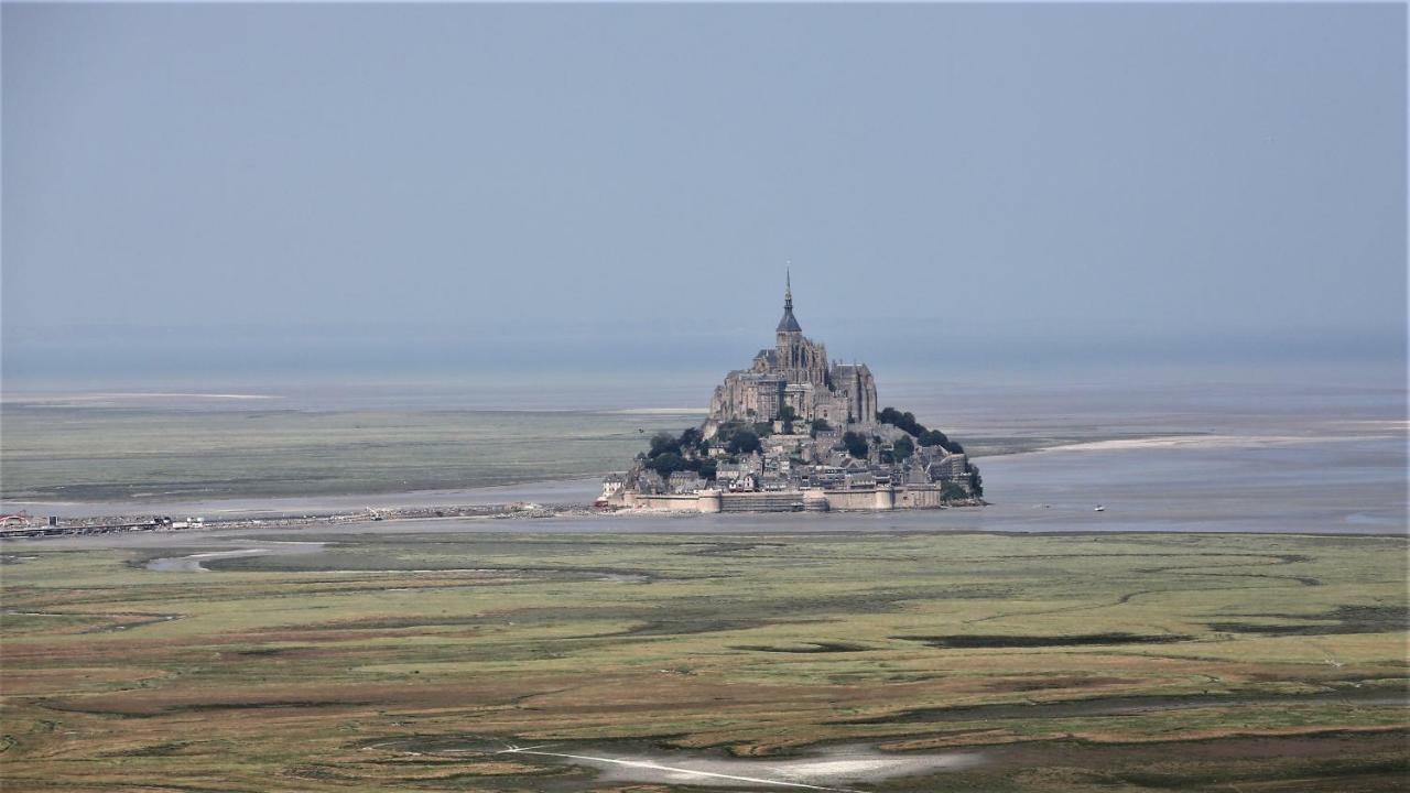 Gites Les 2 Hermines Mont-Dol Luaran gambar